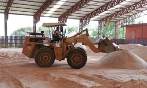 Leia mais sobre o artigo Terraplanagem para Troca de Areia em Pista de Apartação